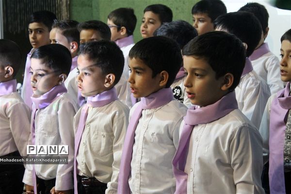 برگزاری جشن کودک و انتظار در مجتمع مهدیه مهرآباد مشهد