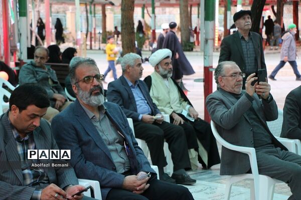 بزرگداشت چهلمین روز شهدای دانش‌آموز حادثه تروریستی کرمان در قم