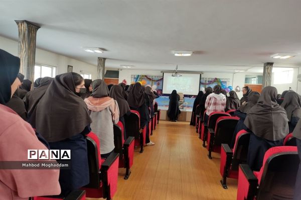 جشن اعیاد شعبانیه در دبیرستان شهیده معصومه قزوینی