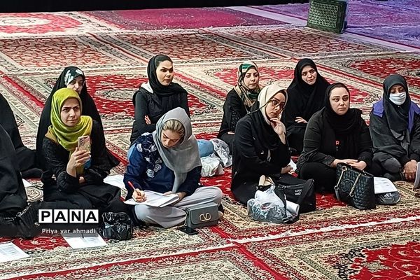 برگزاری کارگاه مشاوره و آموزش خانواده در ورامین