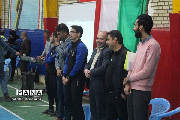 آیین افتتاحیه مسابقات فوتسال دانش‌آموزان مدارس ابتدایی دوره دوم
