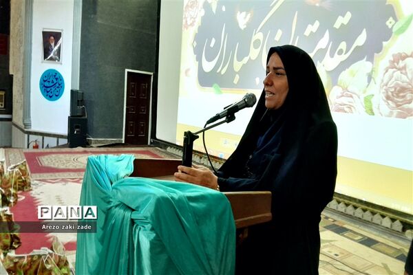 آیین تجلیل از دانش‌آموزان برتر مدرسه شاهد رضوان ناحیه ۱ اهواز