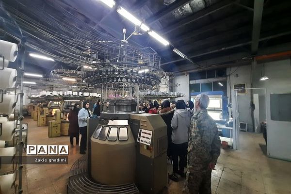 اردوی آموزشی زیارتی تفریحی راهیان پیشرفت هنرستان کوشش در مشهد