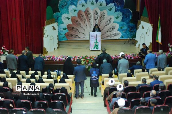 پنجمین اجلاس سراسری نماز دانش‌آموزان در کرمانشاه