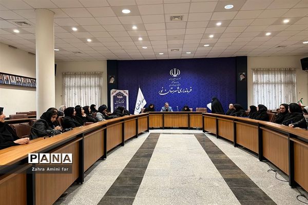کارگروه تسهیل و رفع موانع تولید و بانوان نخبه شهرستان نور