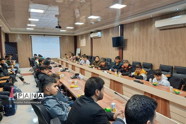 اعزام دانش‌آموزان زیارت اولی بهارستان دو به مشهد مقدس