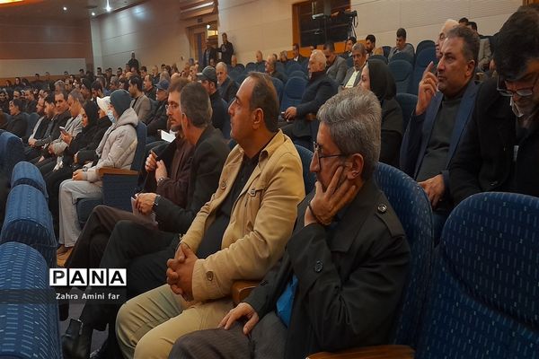 دیدار استاندار مازندران  با مردم شهرستان نور