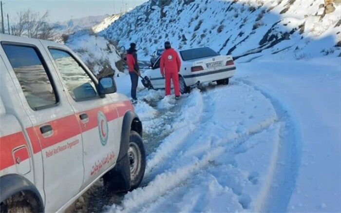 امدادرسانی هلال احمر به ۳۱۰۰ نفر در حوادث جوی