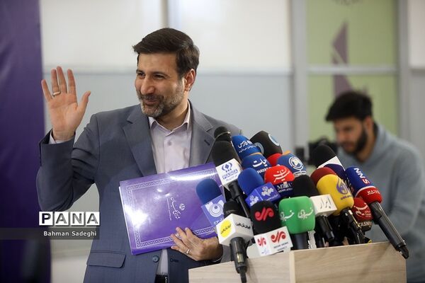 نشست خبری ‌سخنگوی شورای نگهبان در نمایشگاه مطبوعات
