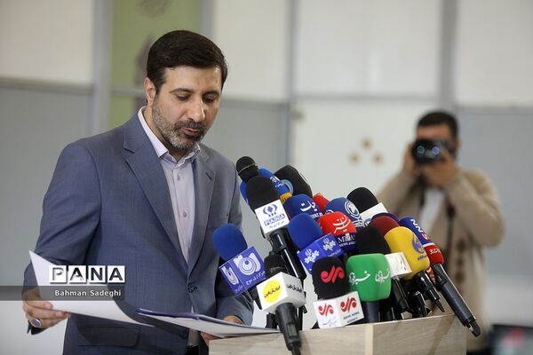 نشست خبری ‌سخنگوی شورای نگهبان در نمایشگاه مطبوعات