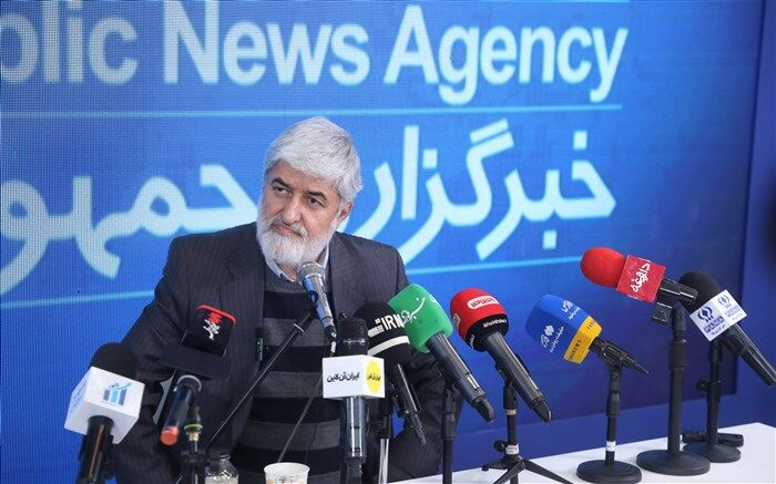 علی مطهری: قهر کردن با صندوق رای به صلاح کشور نیست
