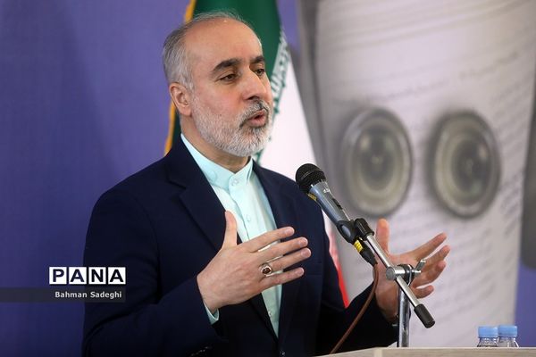 نشست سخنگوی وزارت امور خارجه در بیست و چهارمین نمایشگاه رسانه‌های ایران