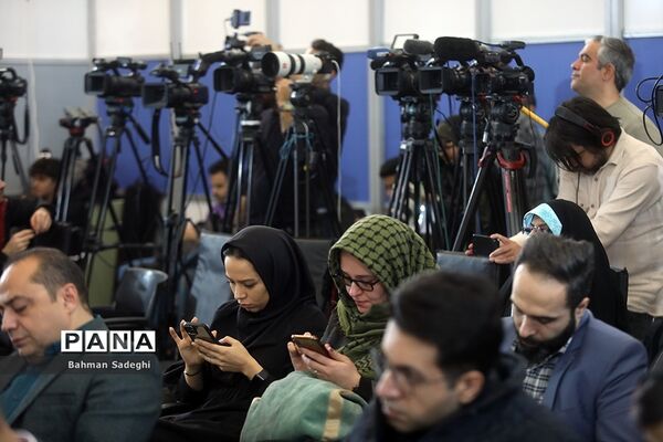 نشست سخنگوی وزارت امور خارجه در بیست و چهارمین نمایشگاه رسانه‌های ایران
