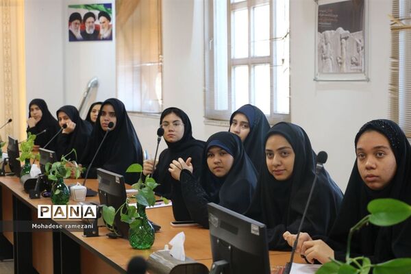 برگزاری جلسه شورای هماهنگی میدان ۱۴ صفر 2 در ناحیه 6 مشهد