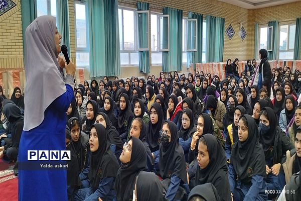 جشن سه‌شنبه های مهدوی و میلاد امام جواد علیه السلام  در مدرسه‌ منتصرین شاهد