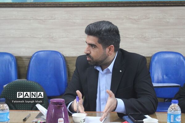 نشست آسیب شناسایی فعالیت‌های پرورشی (میز خدمت) آموزش و پرورش استان بوشهر