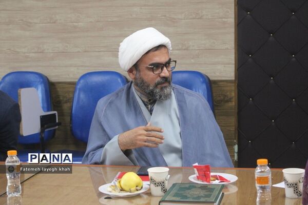 نشست آسیب شناسایی فعالیت‌های پرورشی (میز خدمت) آموزش و پرورش استان بوشهر