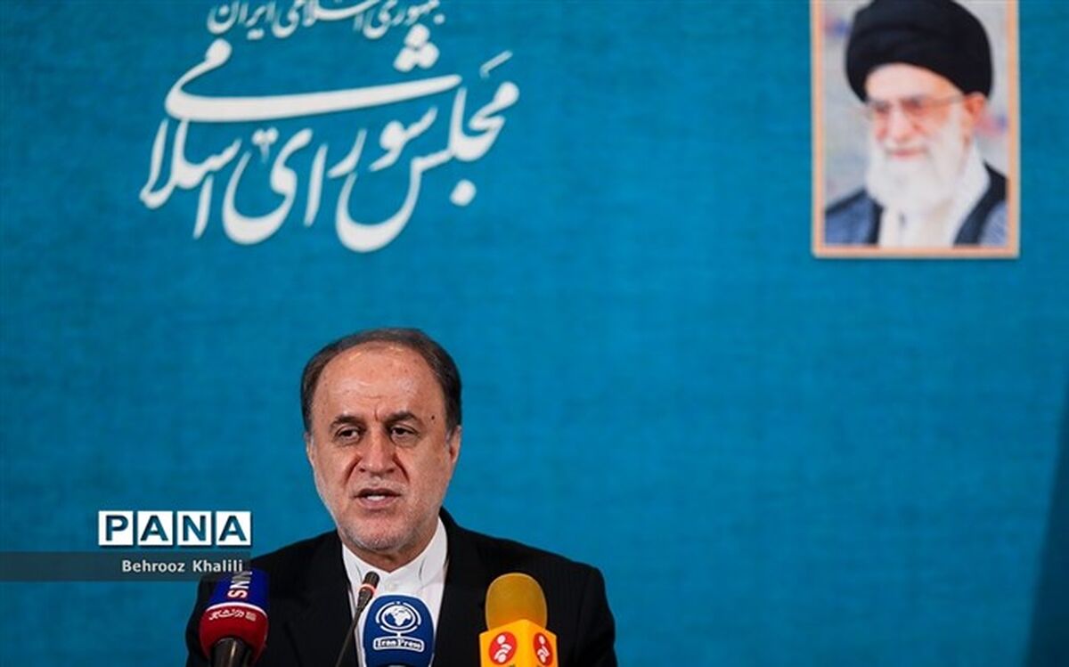 توضیحات حاجی بابایی درباره اعمال معافیت‌ها مالیاتی در بودجه
