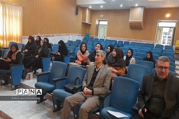کارگاه ضمن خدمت سپهر دانش و معرفت طرح نماد، ویژه رابطان مشاوره  شهرستان شیروان