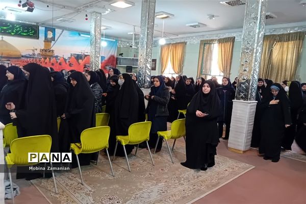 جلسه توجیهی اعتکاف دانش‌آموزی دختران ناحیه شش مشهد مقدس