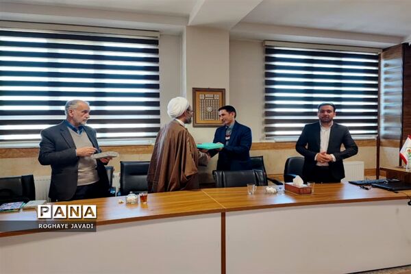 ناظرین طرح درس‌هایی از قرآن در ناحیه یک بهارستان