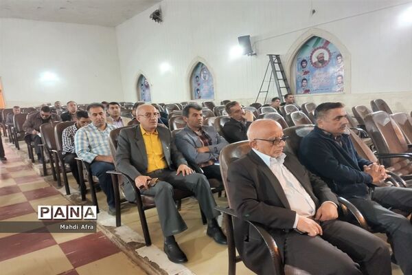 نشست جهاد تبیین در آموزش و پرورش بهبهان