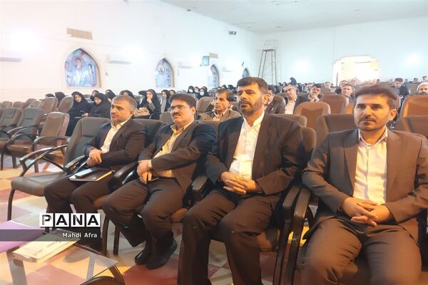 نشست جهاد تبیین در آموزش و پرورش بهبهان