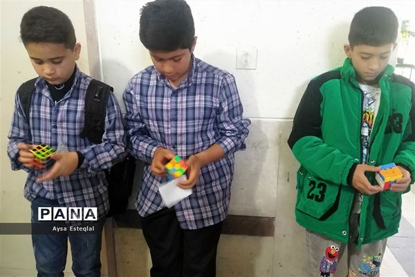 المپیاد بازی‌های فکری رویش دانش‌آموزان پسر دبستانی ناحیه 3 شیراز