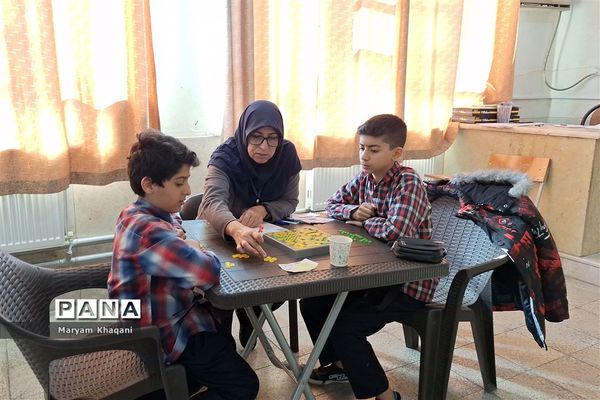 المپیاد بازی‌های فکری رویش دانش‌آموزان پسر دبستانی ناحیه 3 شیراز