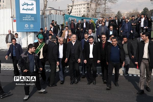 آیین بهره برداری از اولین پل مجهز به سیستم مکانیزه برف زدایی