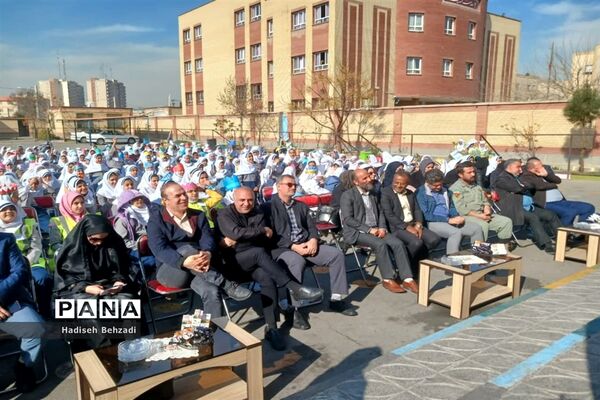 گرامی‌داشت هفته هوای پاک درآموزشگاه آیت‌الله خامنه‌ای اسلامشهر