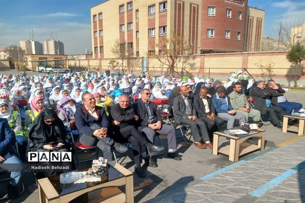 گرامی‌داشت هفته هوای پاک درآموزشگاه آیت‌الله خامنه‌ای اسلامشهر