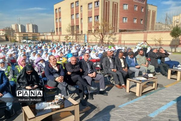 گرامی‌داشت هفته هوای پاک درآموزشگاه آیت‌الله خامنه‌ای اسلامشهر