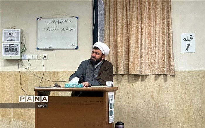 زبان  مهمترین وسیله ارتباطی انسانها است