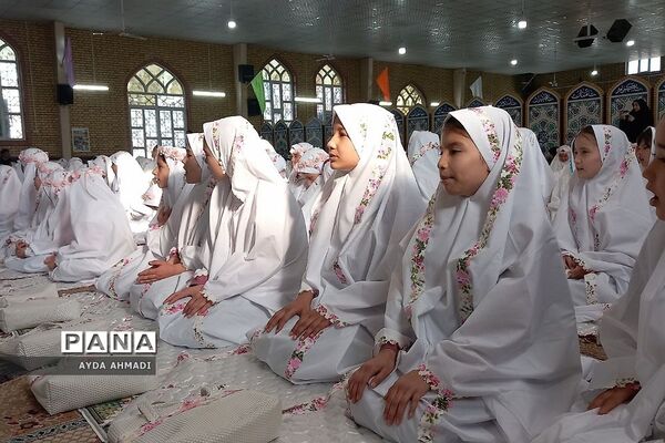 مراسم جشن تکلیف ۳۰۰ نو‌مکلف مدارس فشافویه