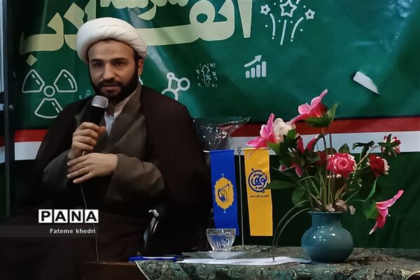 کاردوی مدرسه انقلاب دختران در اهواز