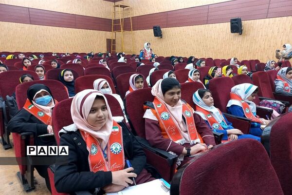 برگزاری دوره آموزشی یاور مربی در آمل