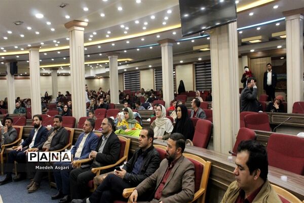 مراسم تجلیل از خانواده‌های کارکنان خانه معلم قم