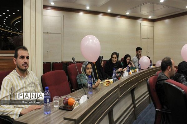 مراسم تجلیل از خانواده‌های کارکنان خانه معلم قم