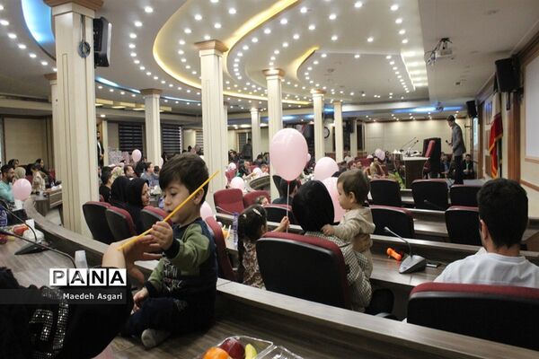 مراسم تجلیل از خانواده‌های کارکنان خانه معلم قم