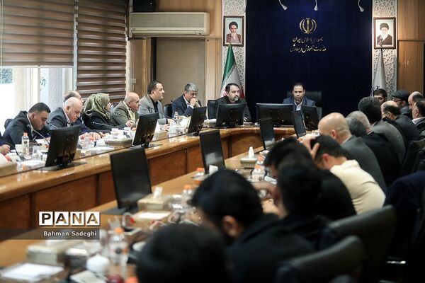 دیدار وزیر آموزش و پرورش با جمعی از معلمان و فرهنگیان عضو سندیکاهای کشور سوریه