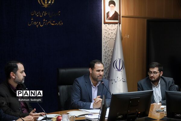 دیدار وزیر آموزش و پرورش با جمعی از معلمان و فرهنگیان عضو سندیکاهای کشور سوریه