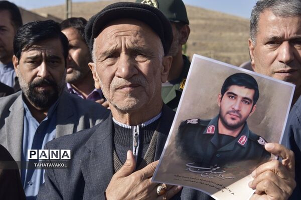 تشییع پیکر مطهر شهید مدافع حرم حسین محمدی در شهرستان پردیس