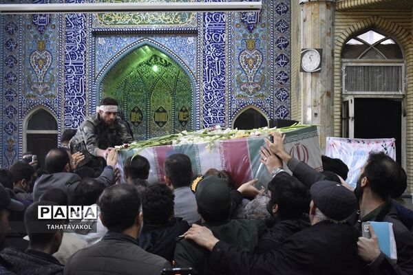 تشییع پیکر مطهر شهید مدافع حرم حسین محمدی در شهرستان پردیس