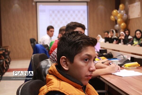 دوره آموزشی خبرنویسی ویژه دانش‌آموز‌خبرنگاران پانا در آموزش و پرورش ناحیه 2 بهارستان