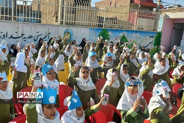 آغاز فرایند توزیع شیر در مدارس ابتدایی ورامین