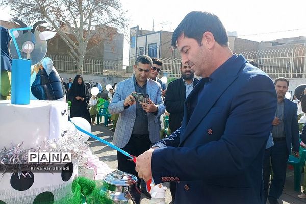 آغاز فرایند توزیع شیر در مدارس ابتدایی ورامین