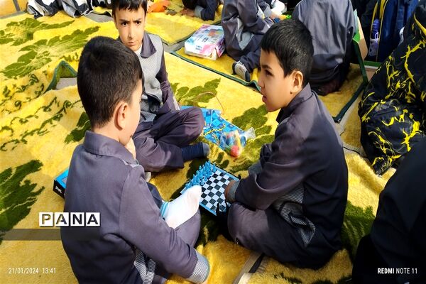 روز بدون کیف در دبستان پسرانه امامت