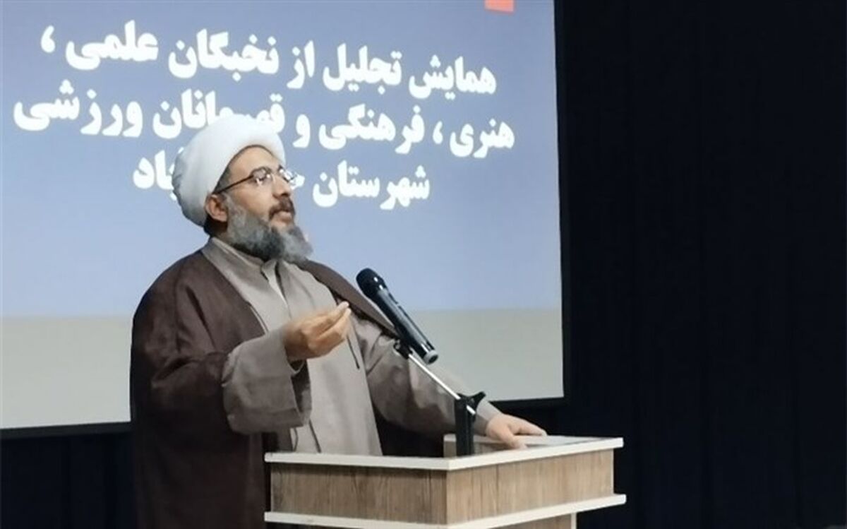 نخبگان سرآمد هر جامعه محسوب می‌شوند