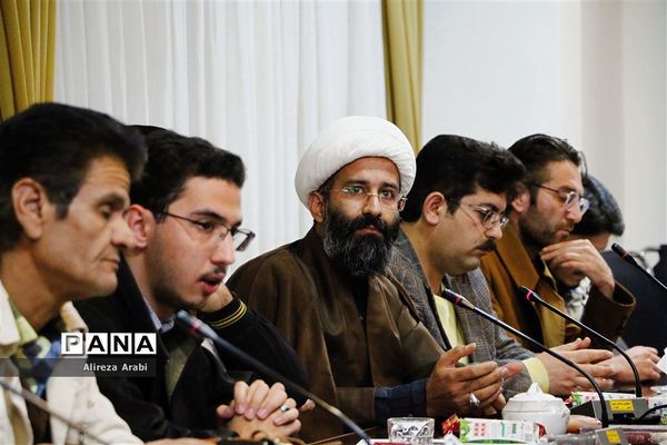 نشست خبری فرماندار کاشمر با اصحاب رسانه